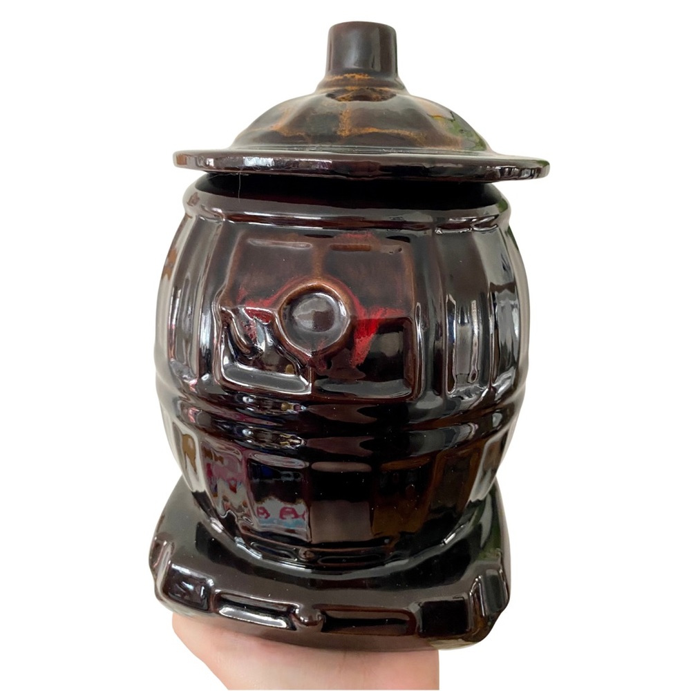 MCM 1960’s Vintage Royal Canadian Art Pottery Brown Cookie Jar Potbelly Stove